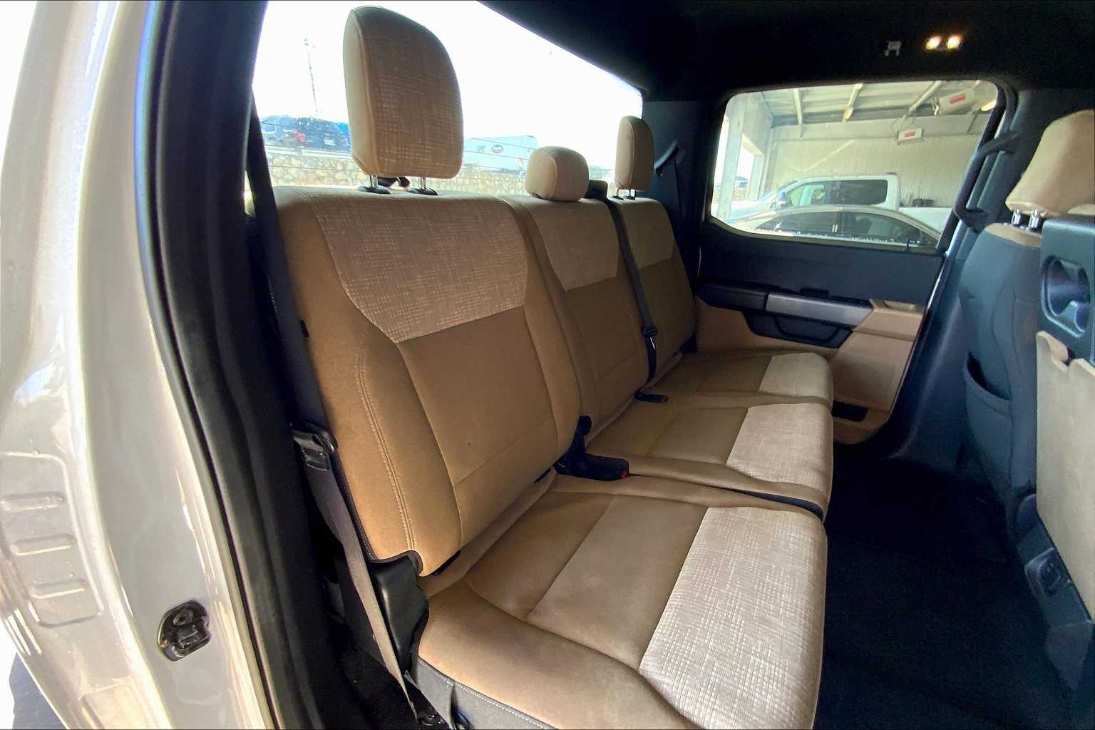 2023 Ford F-150 XLT photo 16