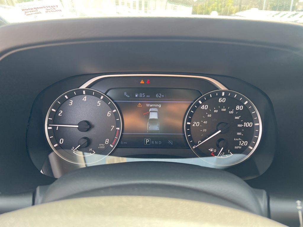 2025 Nissan Frontier SV photo 9