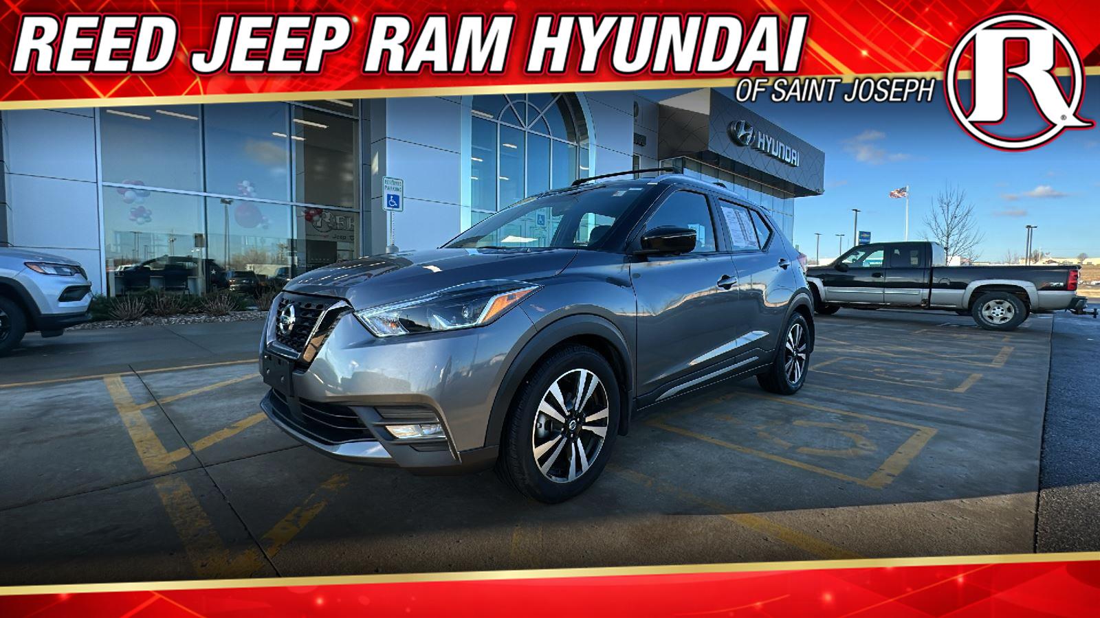 2020 Nissan Kicks SR