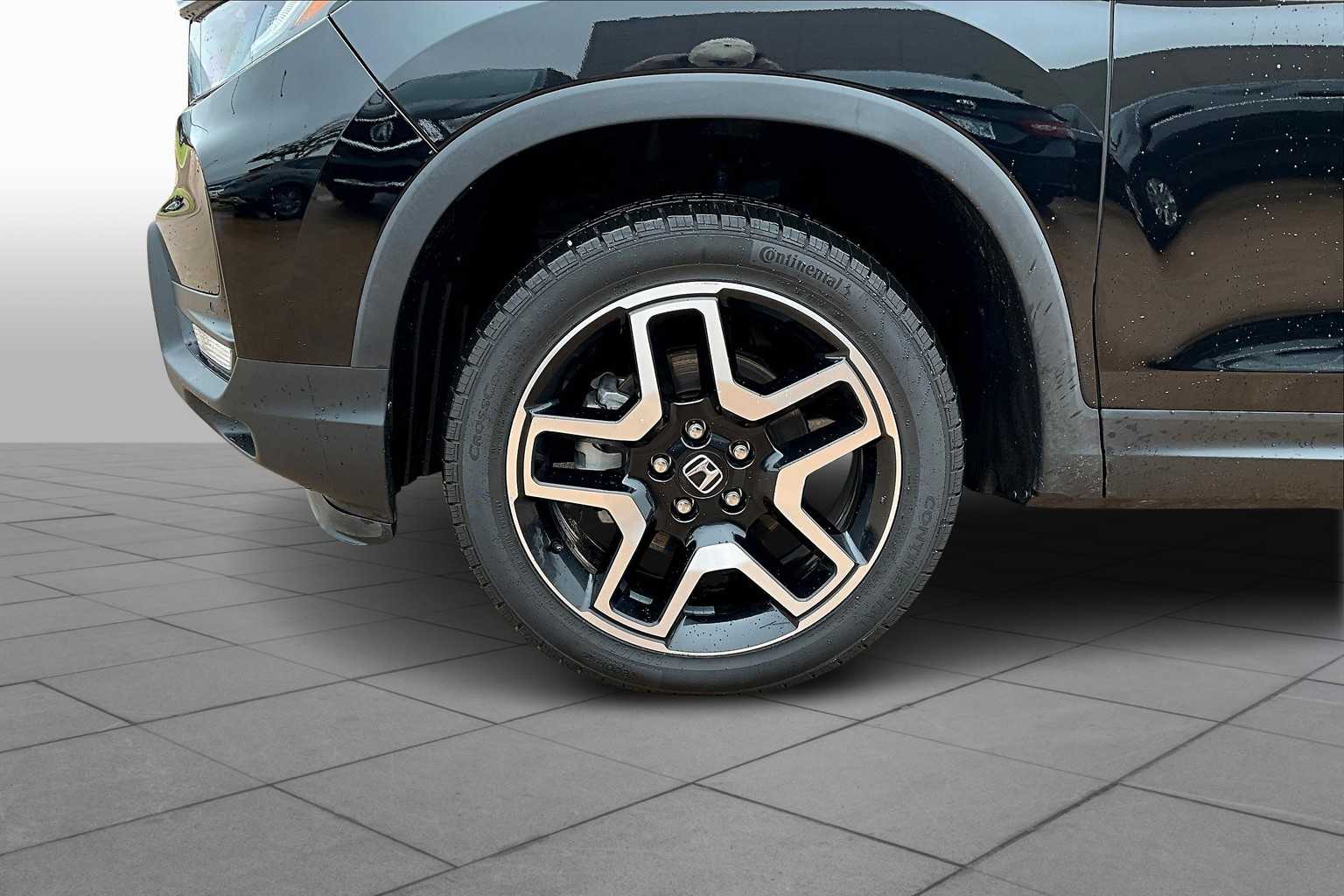2023 Honda Passport Elite photo 9