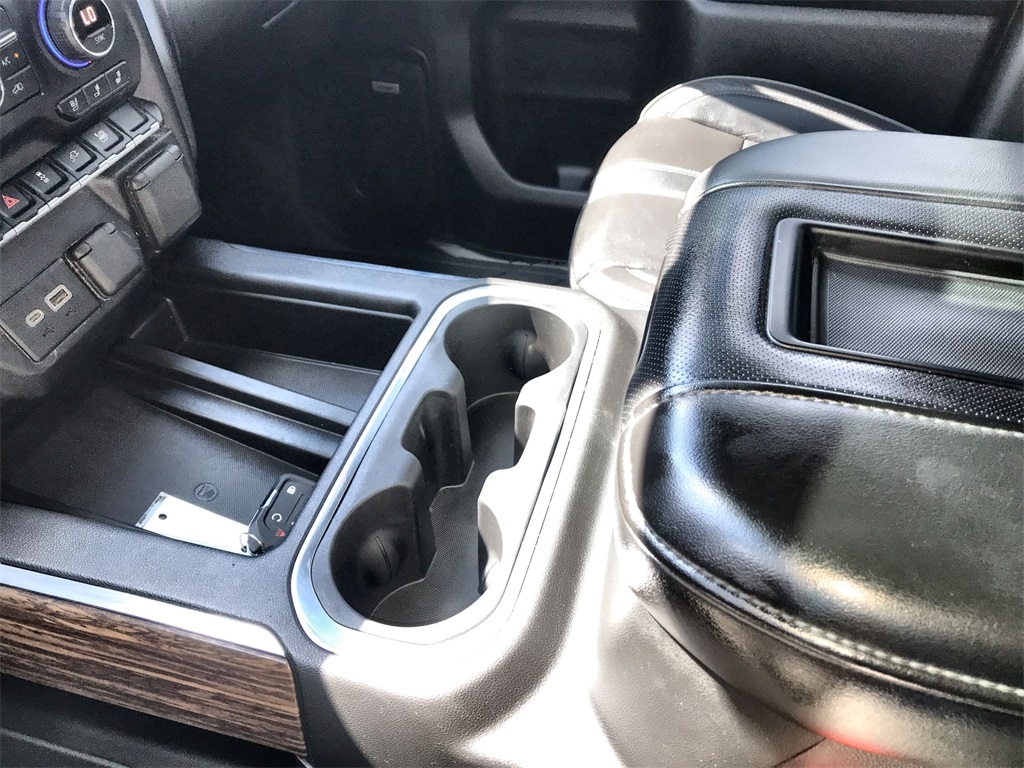 2021 Chevrolet Silverado 3500HD High Country photo 20
