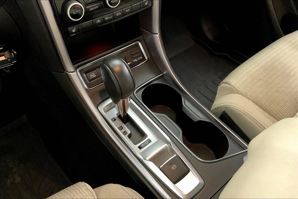 2019 Subaru Ascent Premium photo 27