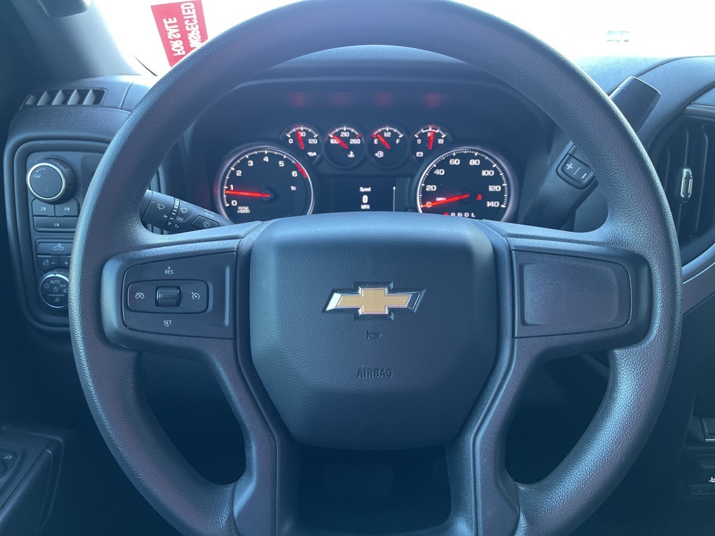 2023 Chevrolet Silverado 2500HD Custom photo 10