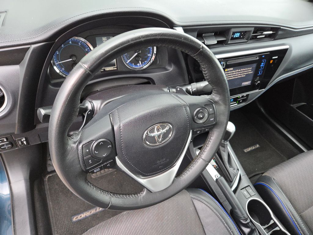2017 Toyota Corolla XLE XSE Special Edition photo 14