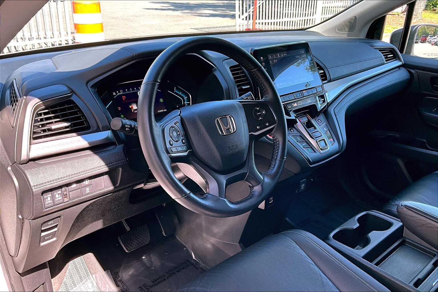 2023 Honda Odyssey EX-L photo 17