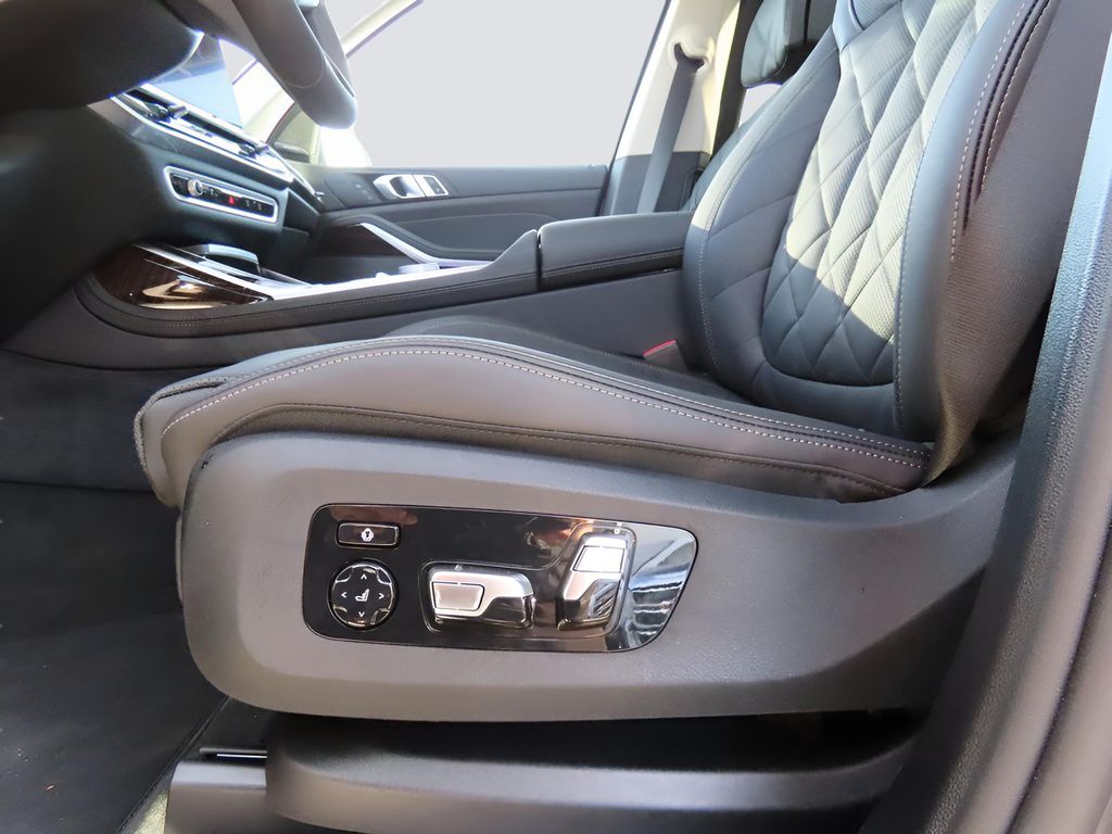 2025 Bmw X7 xDrive40i photo 43