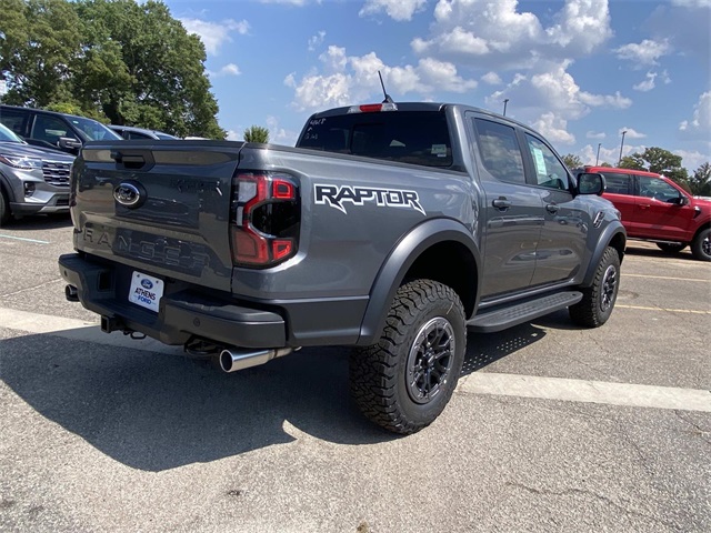 2025 Ford Ranger Raptor photo 3