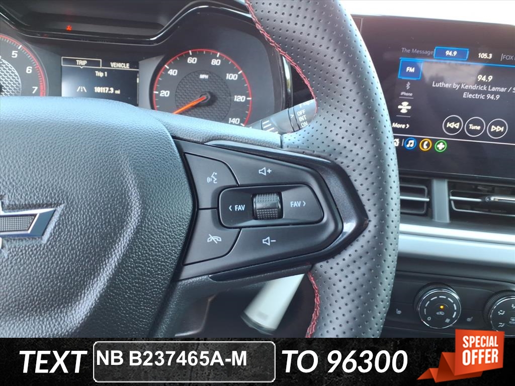 2025 Chevrolet Trax photo 14