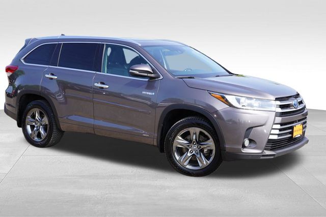 2017 Toyota Highlander Hybrid photo 2