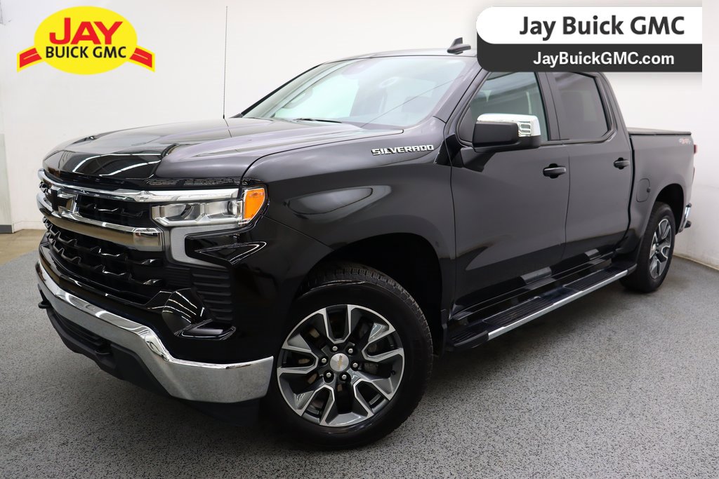 2024 Chevrolet Silverado 1500 LT photo 3