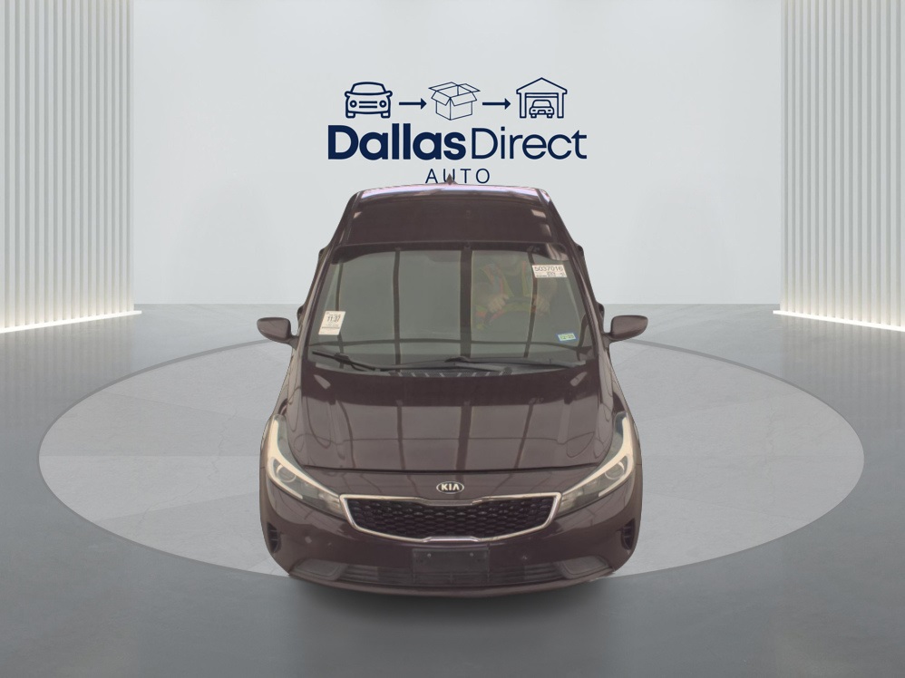 2017 Kia Forte LX photo 3