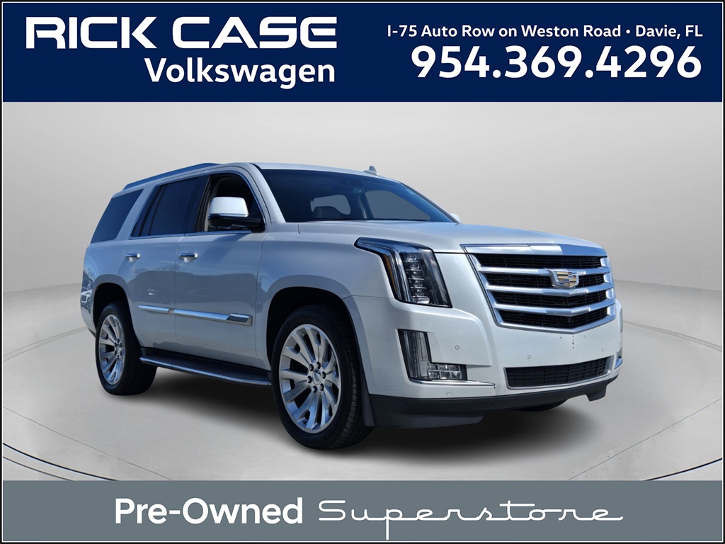 2016 Cadillac Escalade Luxury's photo