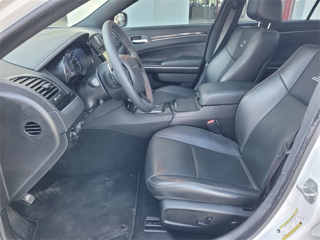2023 Chrysler 300 S photo 3