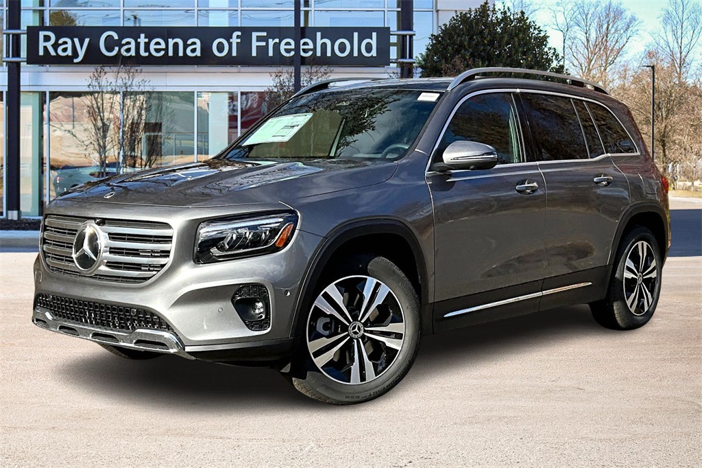 2026 Mercedes-Benz GLB GLB 250's photo