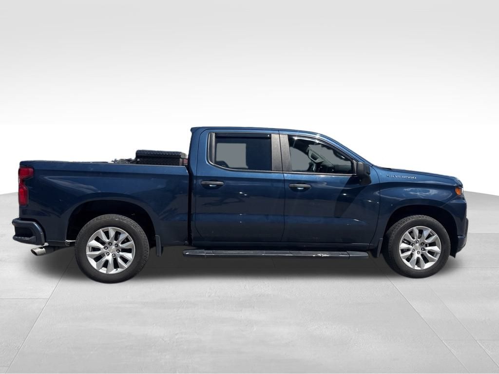 2021 Chevrolet Silverado 1500 Custom photo 11