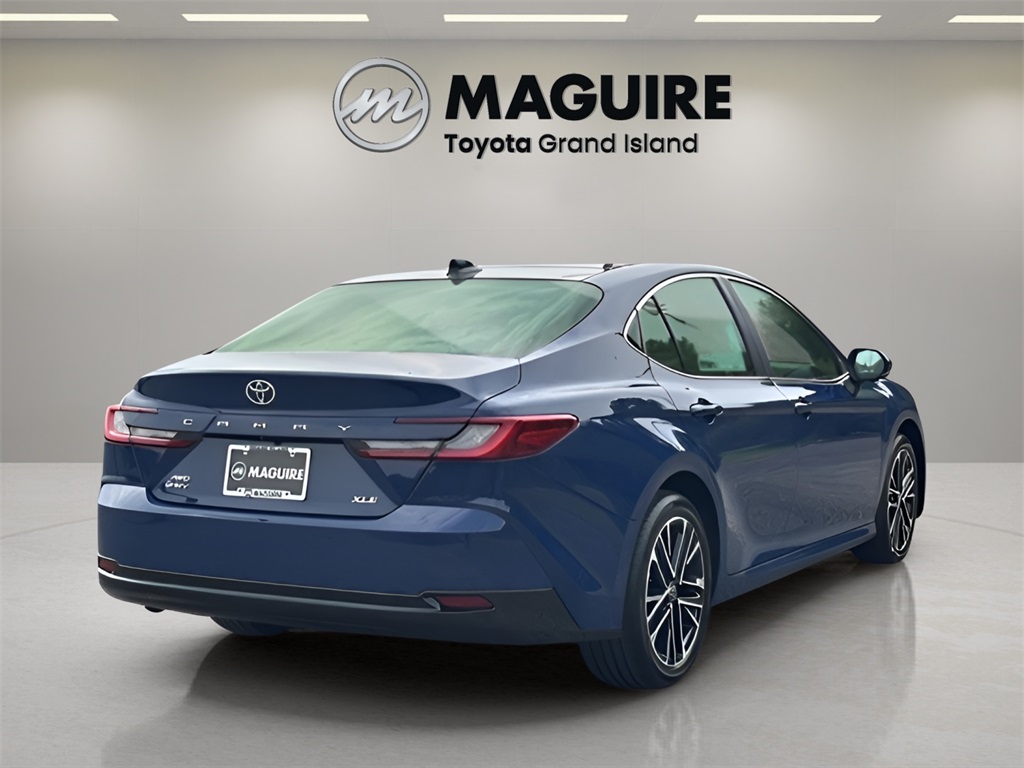 2025 Toyota Camry XSE photo 6