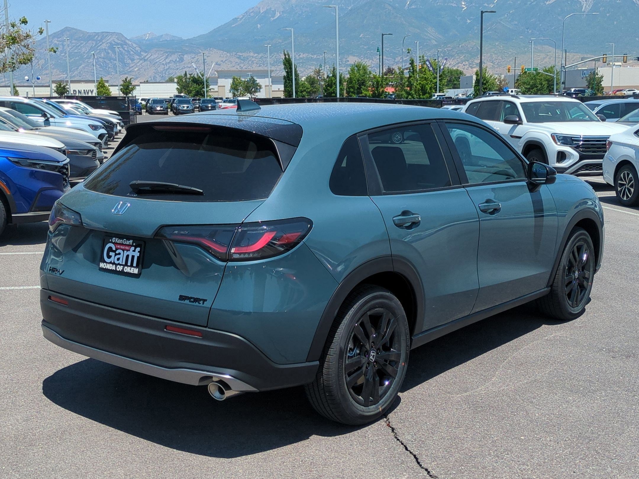 2026 Honda HR-V Sport photo 3