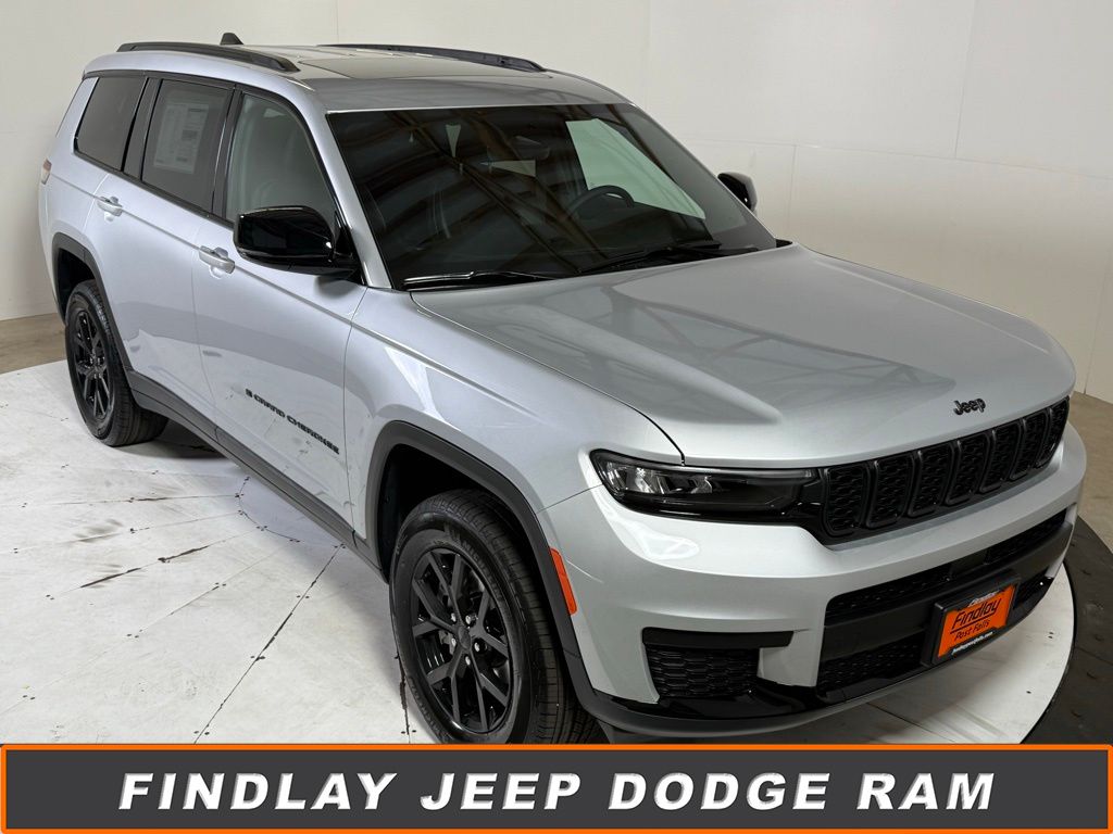 2025 Jeep Grand Cherokee L Altitude's photo