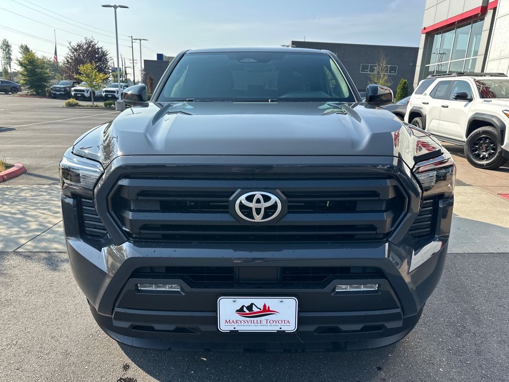 2025 Toyota Tacoma SR5 4x4 Double Cab photo 8