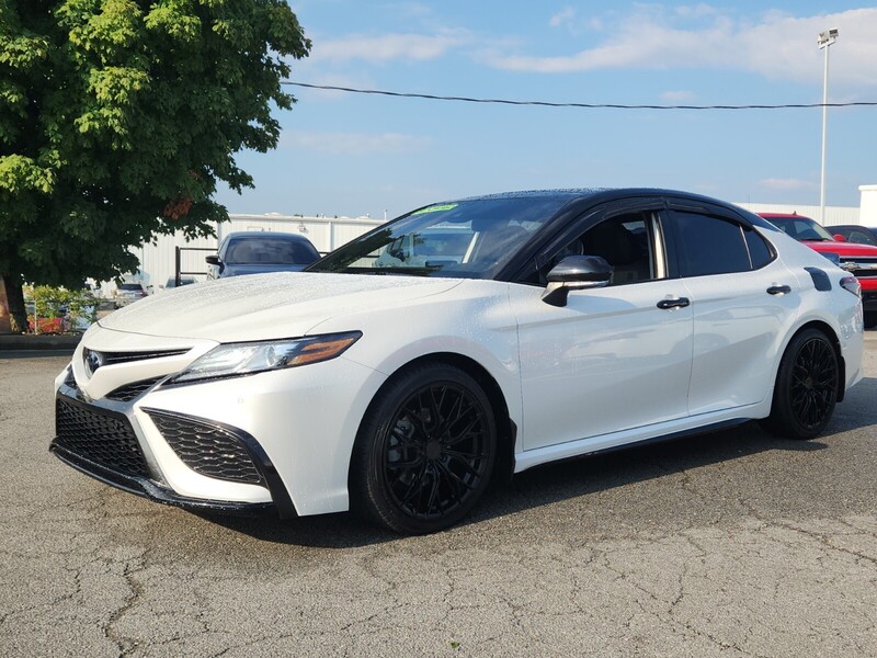 2023 Toyota Camry XSE V6 photo 7