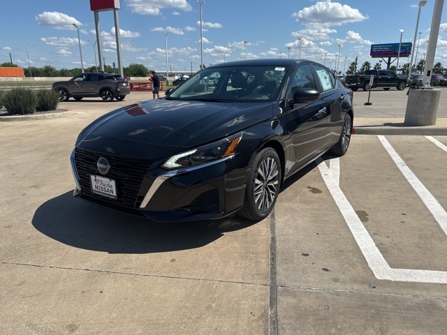 2025 Nissan Altima 2.5 SV photo 9