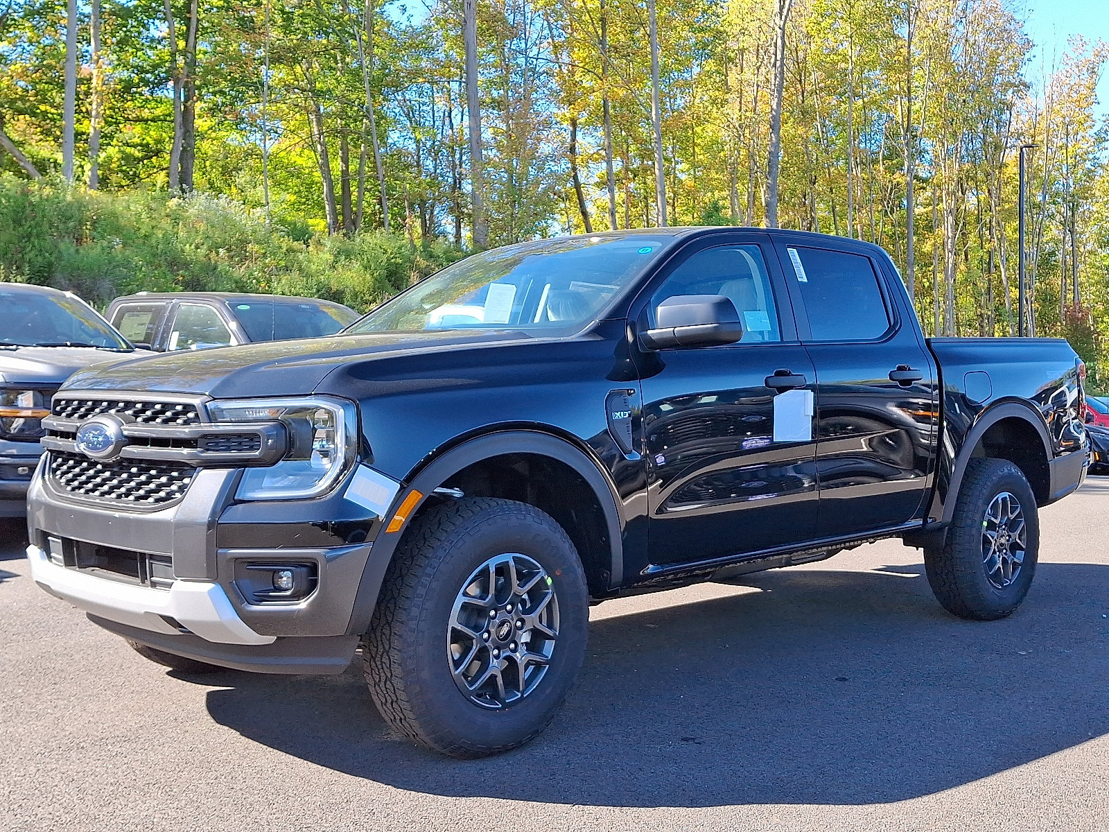 2025 Ford Ranger XLT photo 2