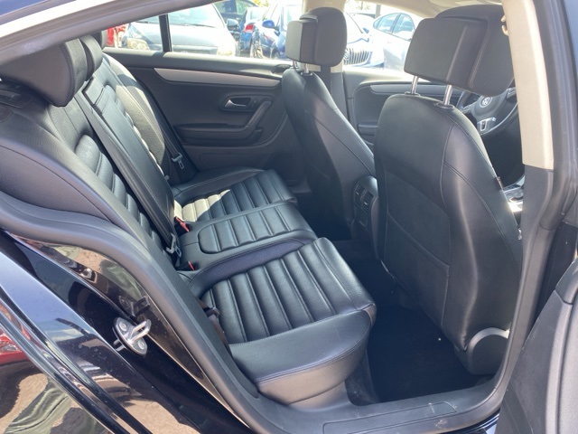 2015 Volkswagen CC 2.0T R-Line photo 18