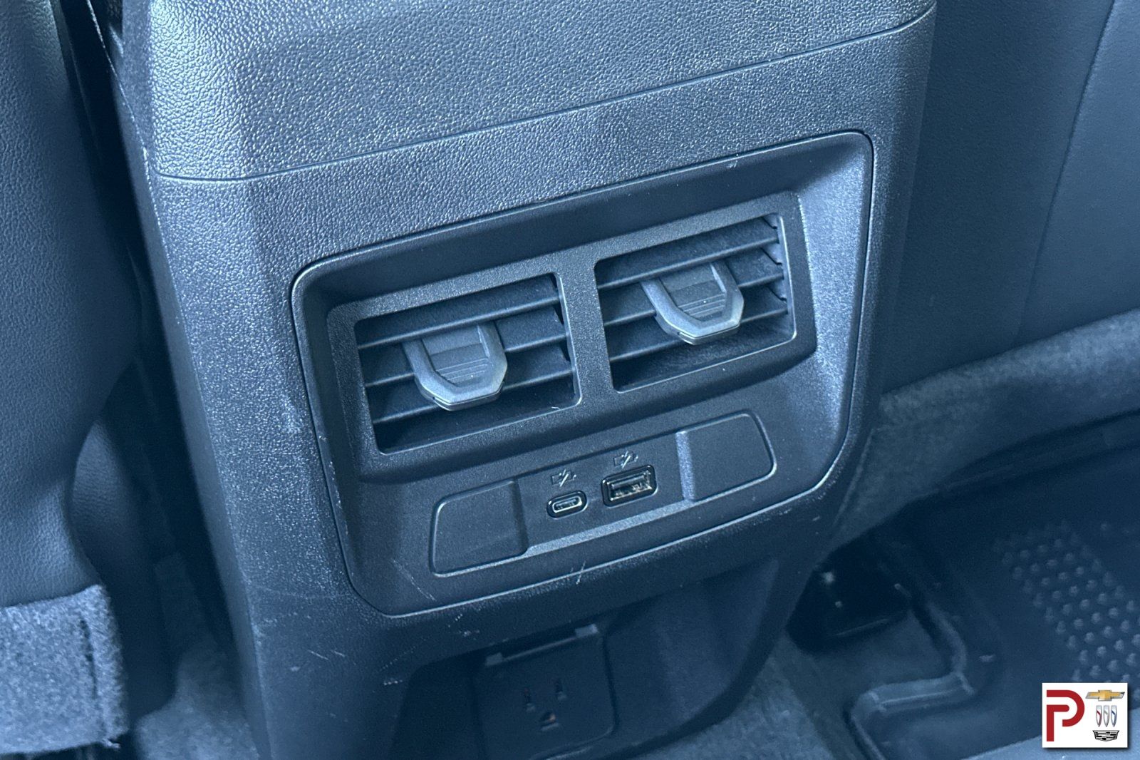 2024 Chevrolet Colorado Z71 photo 14