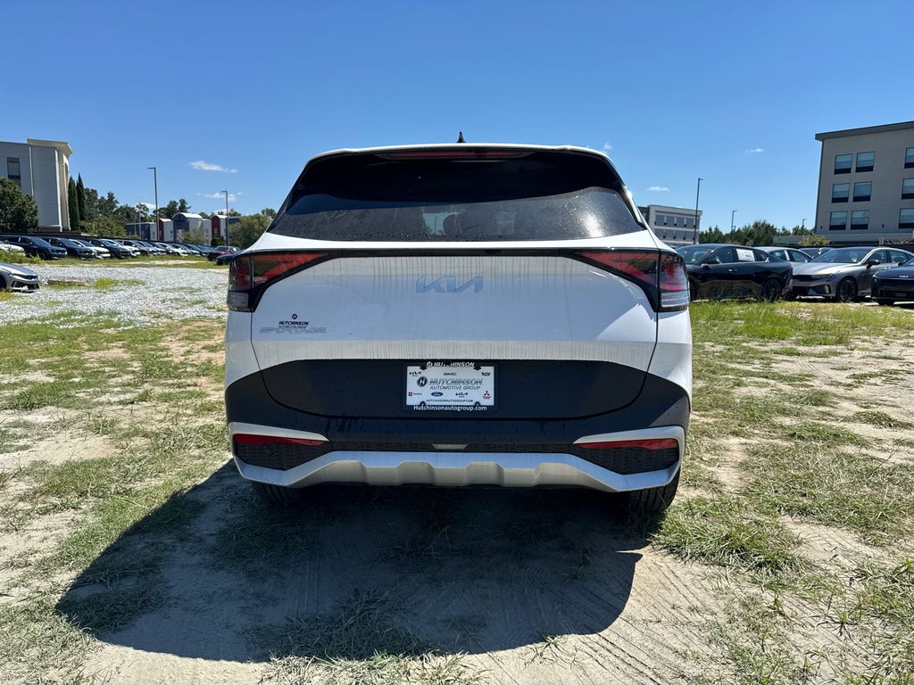 2025 Kia Sportage EX photo 3