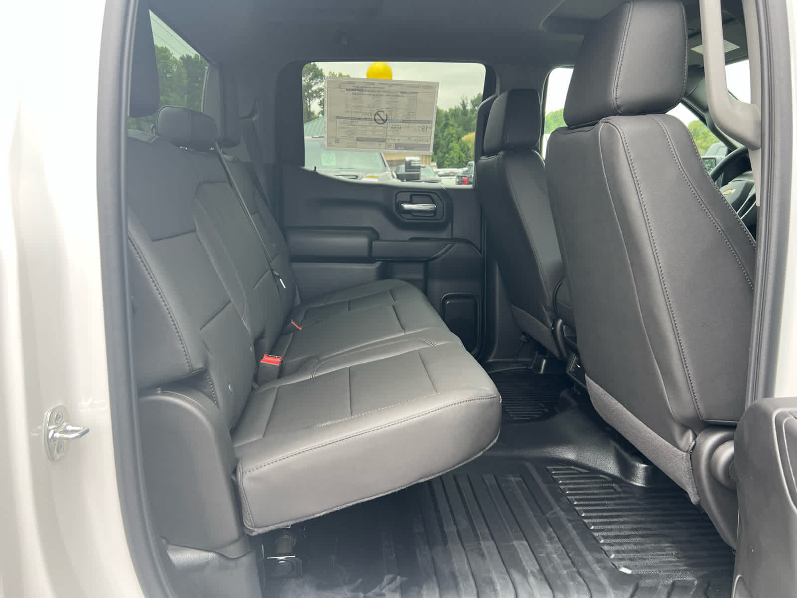 2025 Chevrolet Silverado 1500 photo 10