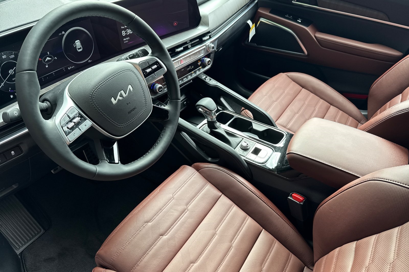 2025 Kia Telluride SX Prestige photo 5