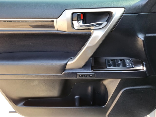 2014 Lexus GX 460 Base photo 14