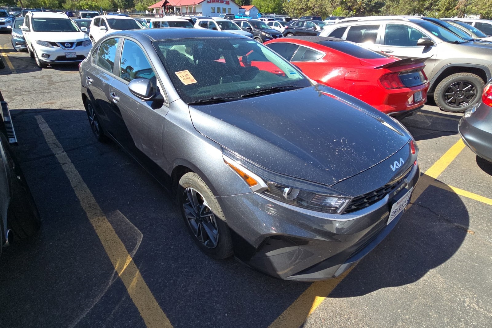 2024 Kia Forte LXS photo 2