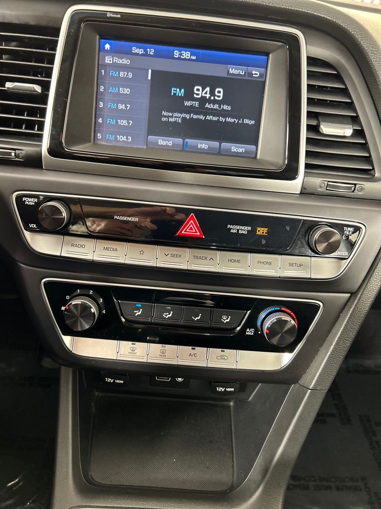 2019 Hyundai Sonata SE photo 29