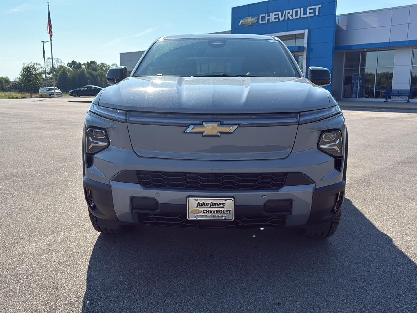 2026 Chevrolet Silverado EV LT photo 14