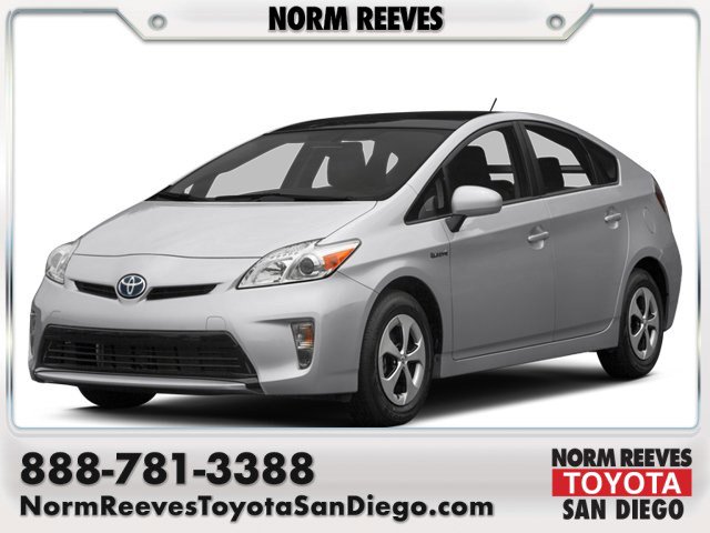 2013 Toyota Prius Four's photo