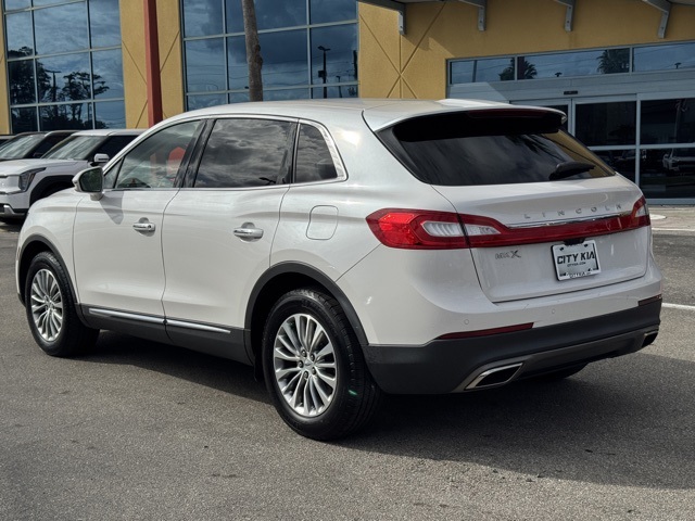 2017 Lincoln MKX Select photo 4