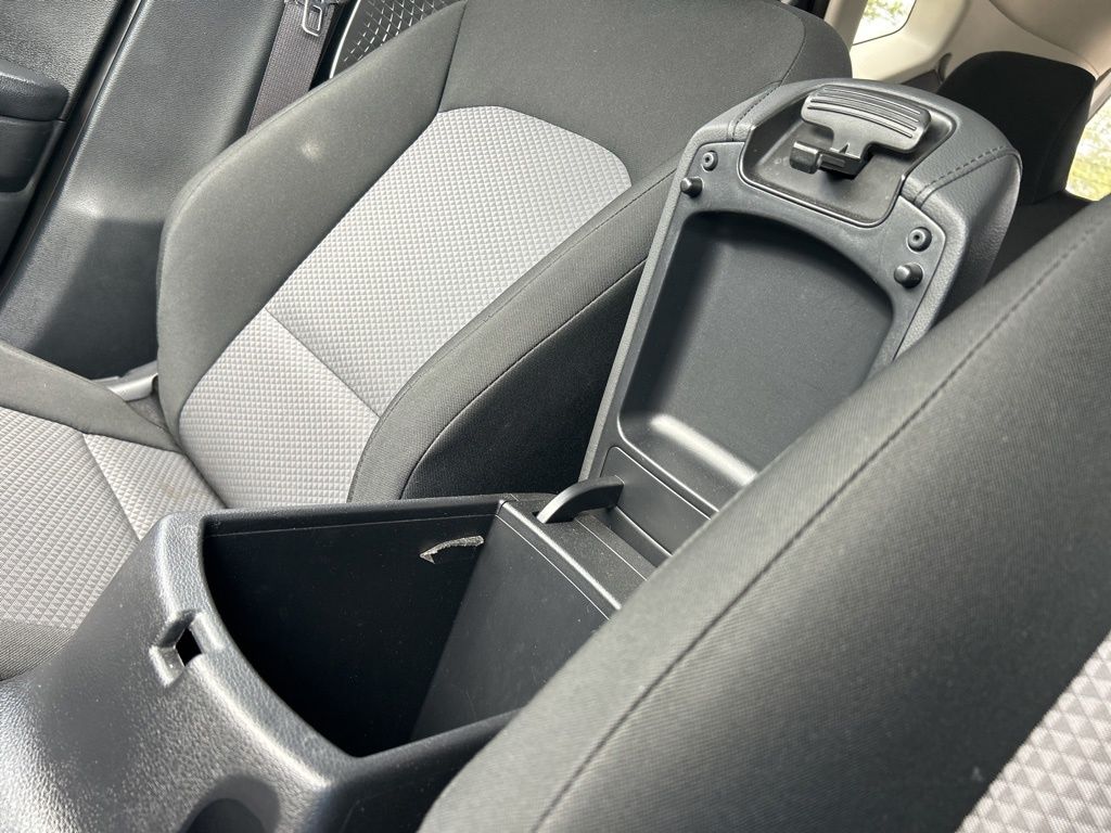 2023 Kia Soul LX photo 29