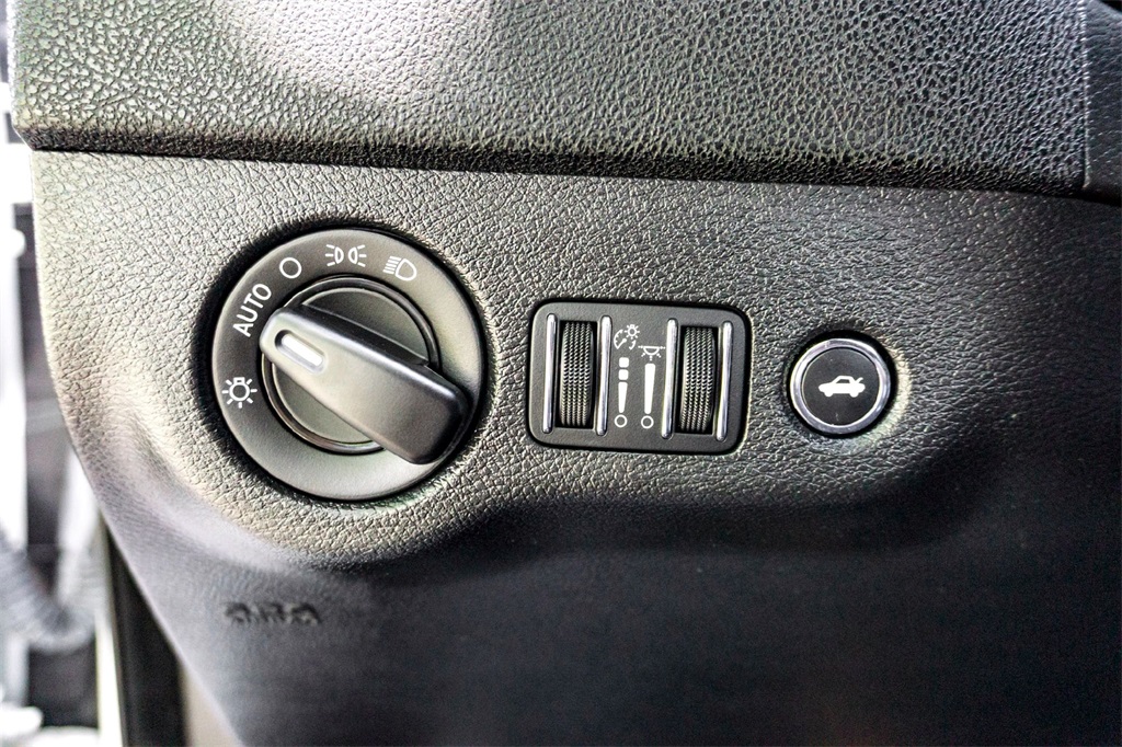 2023 Dodge Charger SXT photo 15