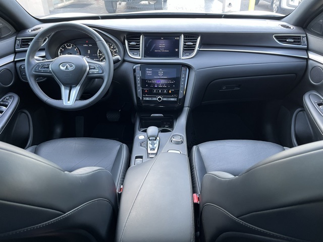 2023 Infiniti QX55 Luxe photo 14