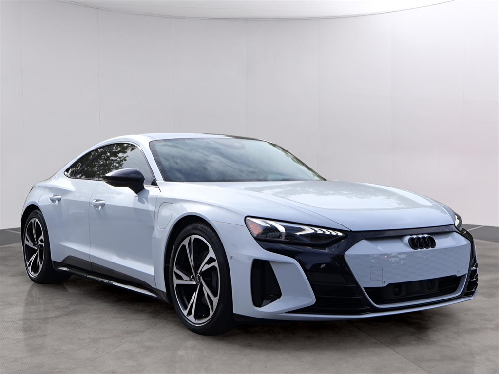 2023 Audi e-tron GT Prestige photo 3
