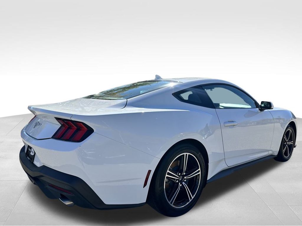 2024 Ford Mustang EcoBoost photo 4