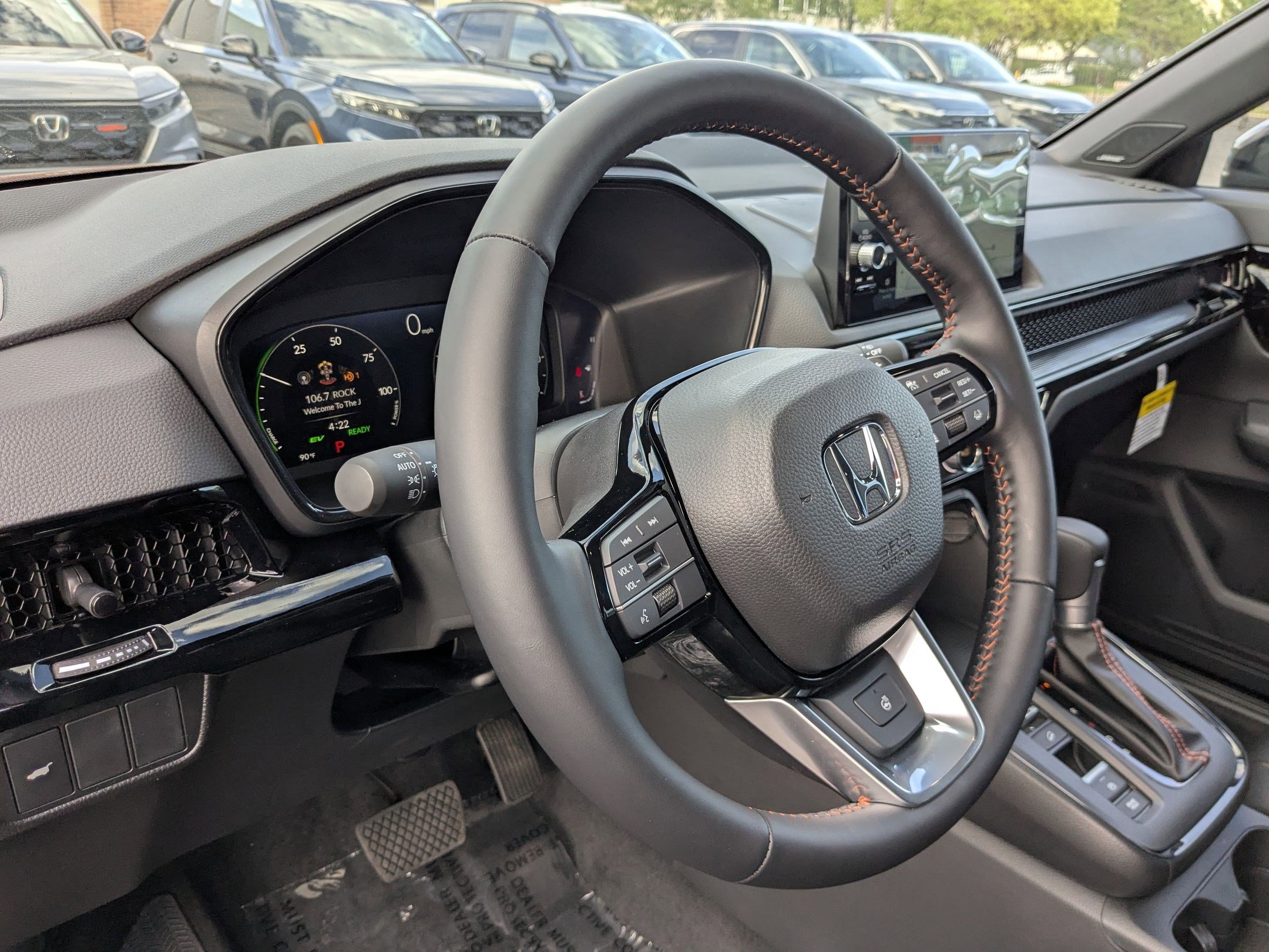2026 Honda CR-V Sport Touring Hybrid photo 9