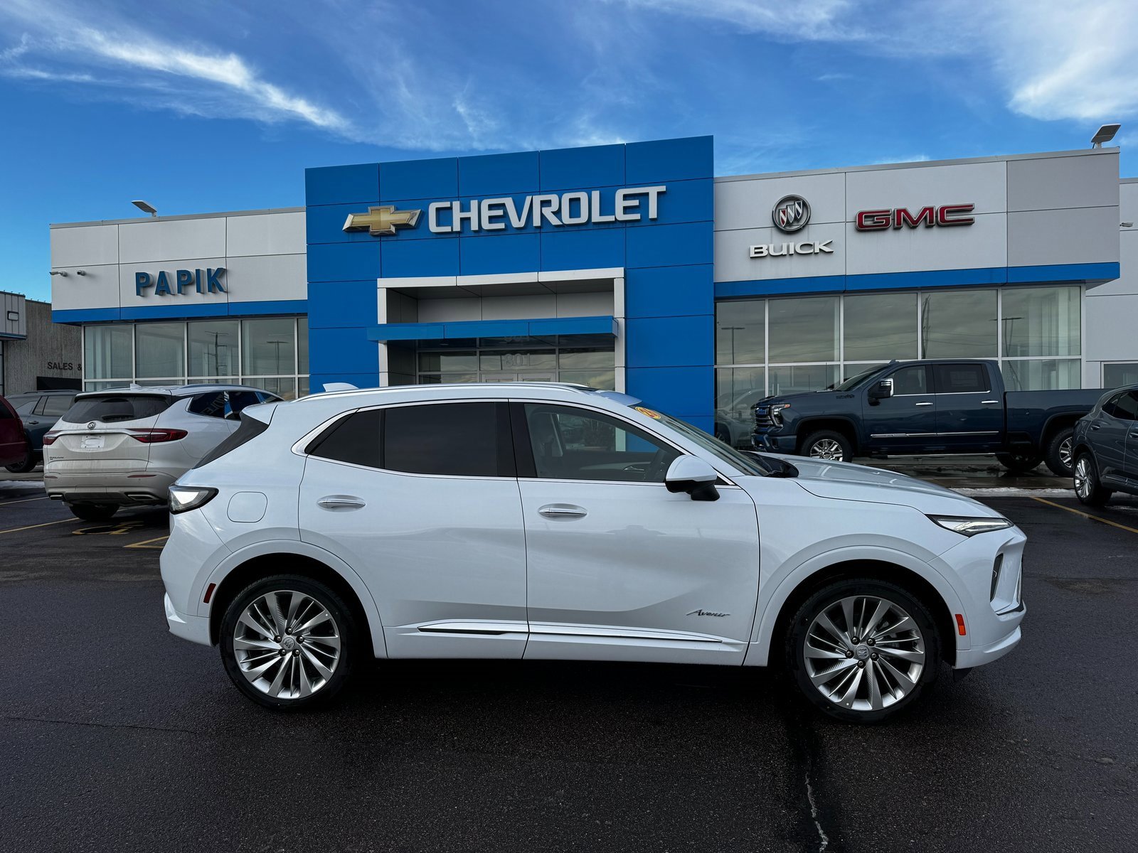 2026 Buick Envision Avenir's photo