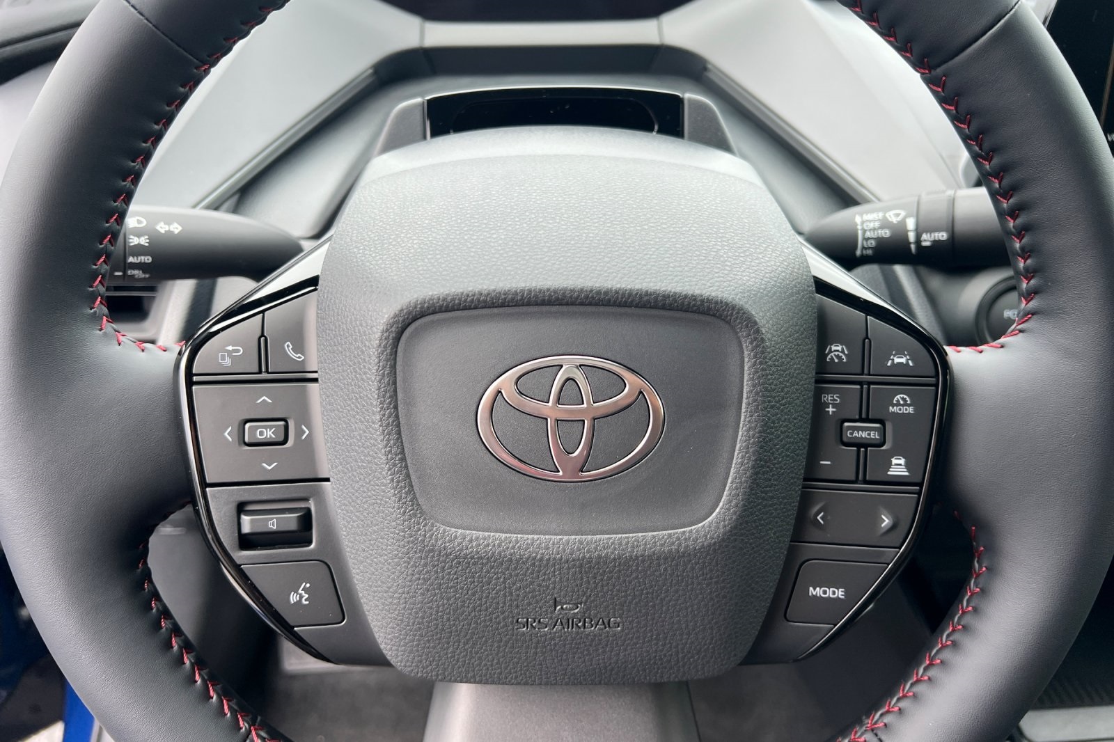 2026 Toyota Prius Prime photo 25