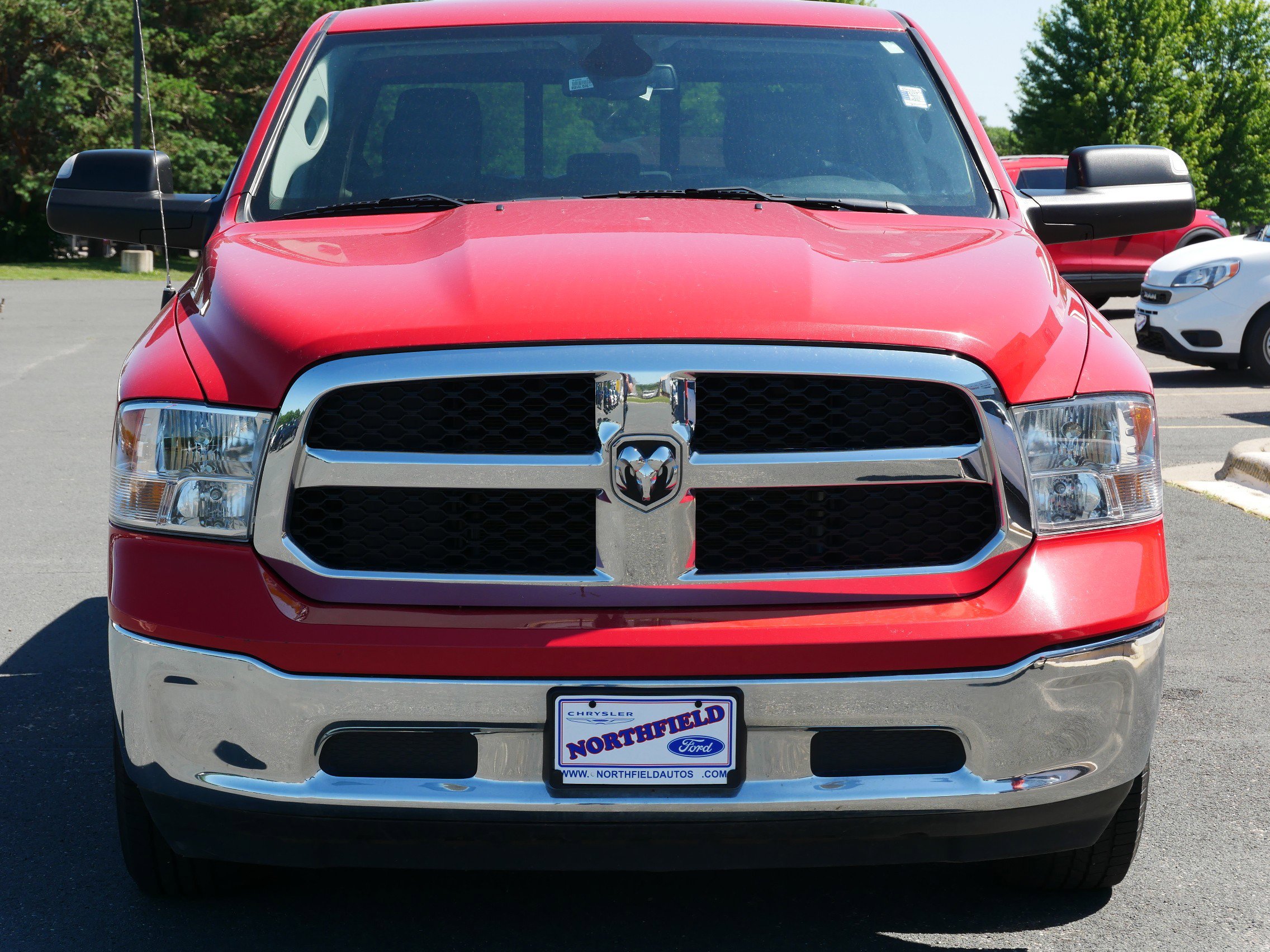 2023 Ram 1500 Classic SLT photo 3