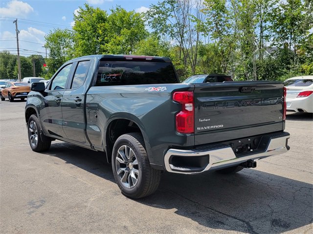 2026 Chevrolet Silverado 1500 LT photo 6