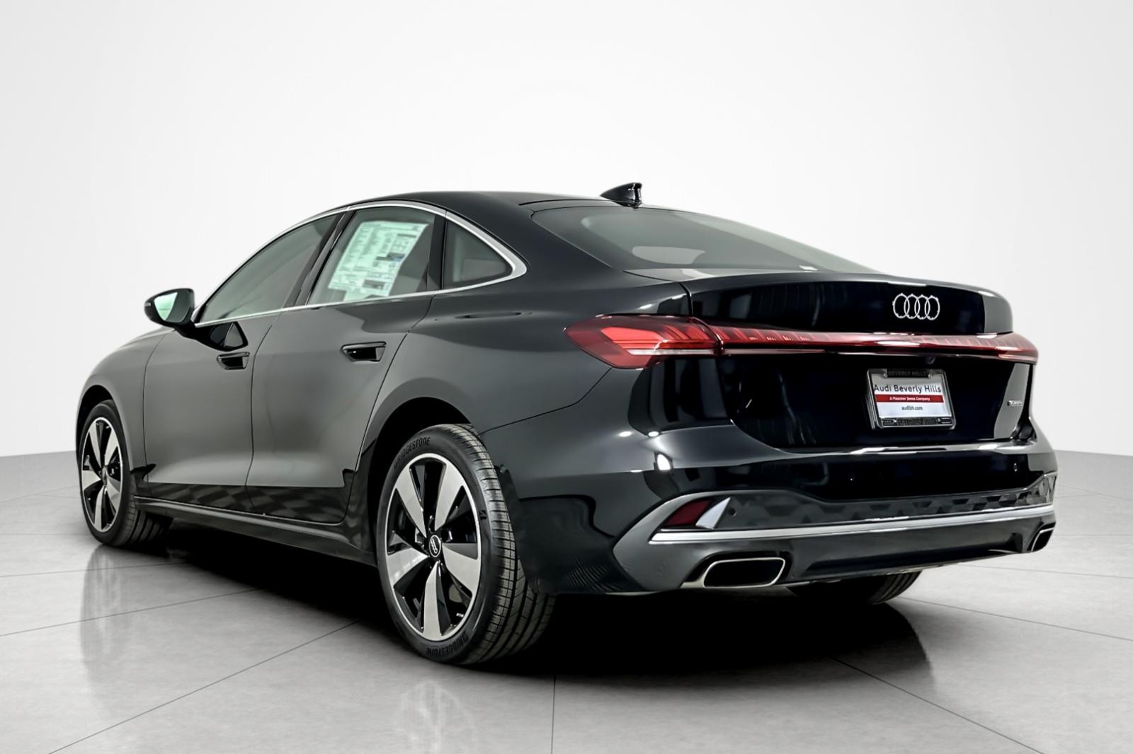 2025 Audi A5 Premium Plus TFSI Quattro photo 4
