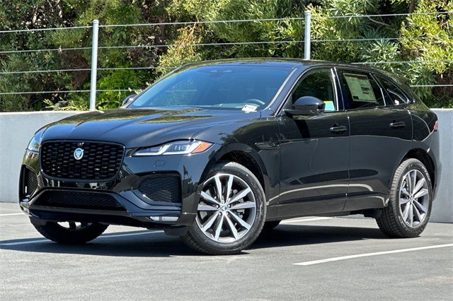 2026 Jaguar F-Pace R-Dynamic S's photo