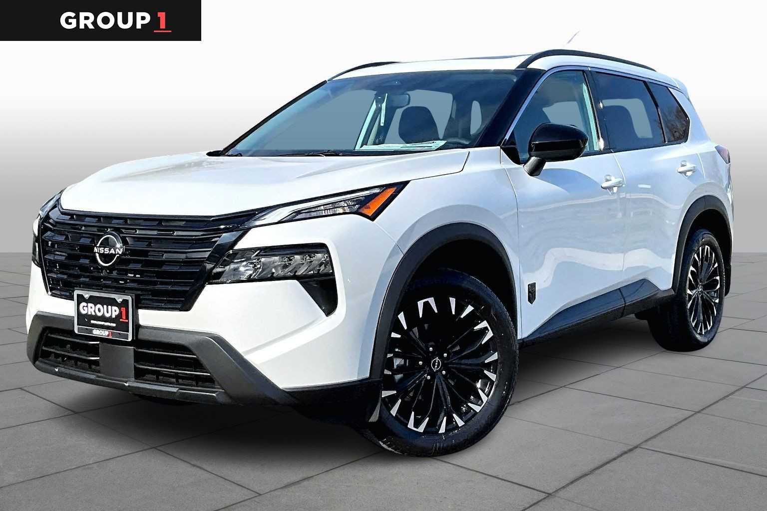 2026 Nissan Rogue Dark Armor's photo